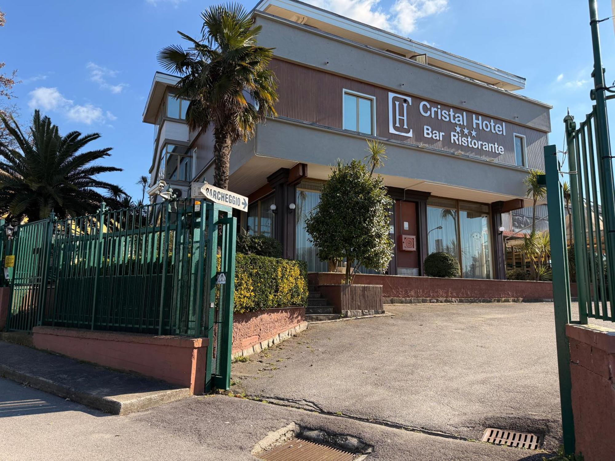 Cristal Hotel マノカルツァーティ エクステリア 写真